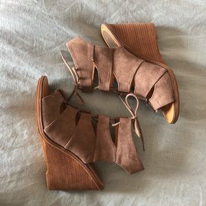 Wedge Sandal
